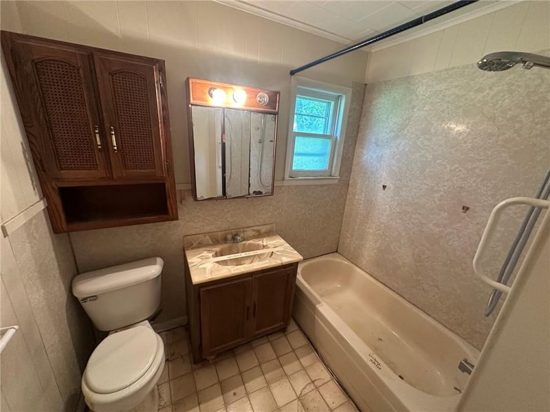 1408 3rd St, Neodesha, KS 66757