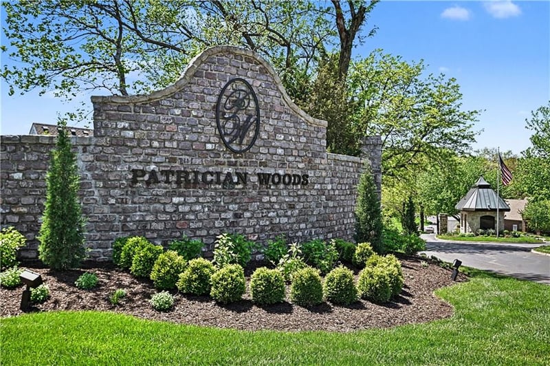 12620 Cedar St, Leawood, KS 66209