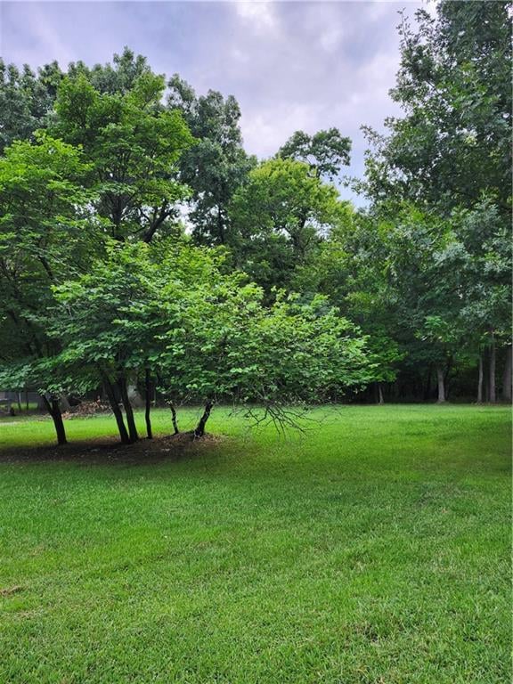 42 Alvamar Dr, Linn Valley, KS 66040