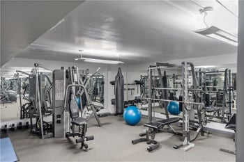 600 E Admiral Blvd #407, Kansas City, MO 64106