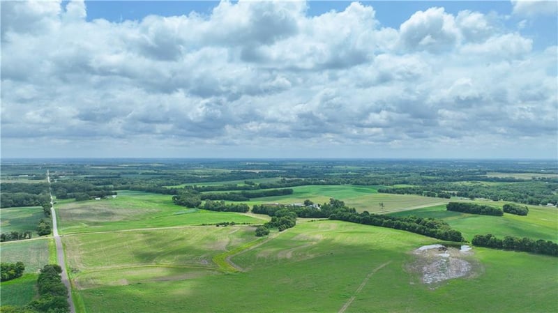 Taos Lot 2 Rd, Faucett, MO 64448
