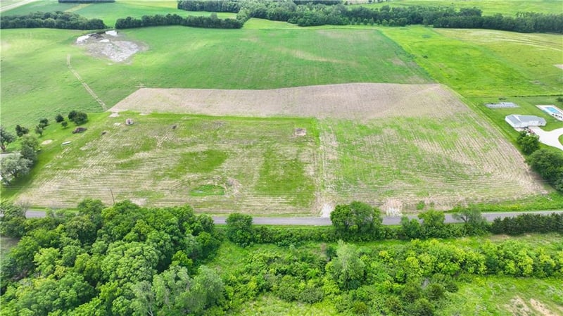 Taos Lot 2 Rd, Faucett, MO 64448