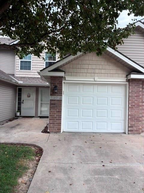 13664 Oak Valley Dr, Platte City, MO 64079