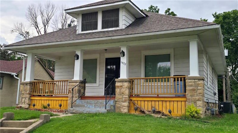 1432 38th St, Kansas City, KS 66106