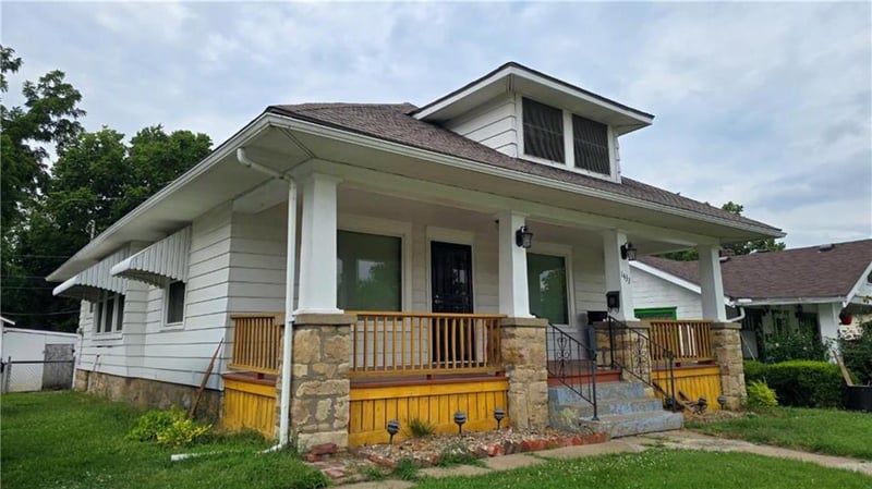 1432 38th St, Kansas City, KS 66106