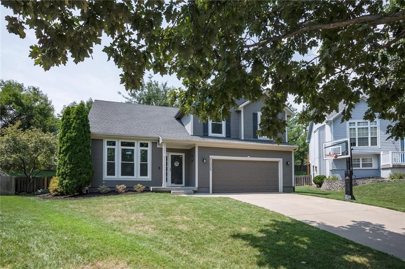 21325 W 120th Ter, Olathe, KS 66061