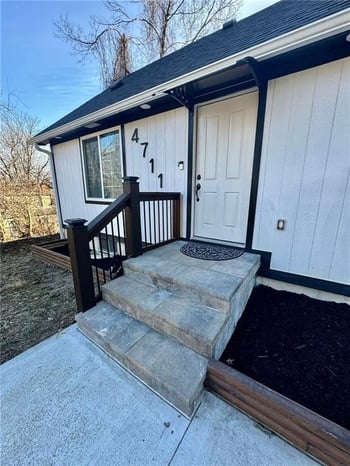 4711 E 43rd St, Kansas City, MO 64130