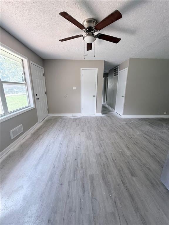 7806 E 112th St, Kansas City, MO 64134