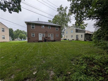 9537 Harrison St, Kansas City, MO 64131