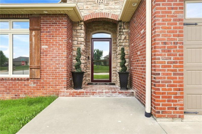 1227 Holland Sq, Warrensburg, MO 64093