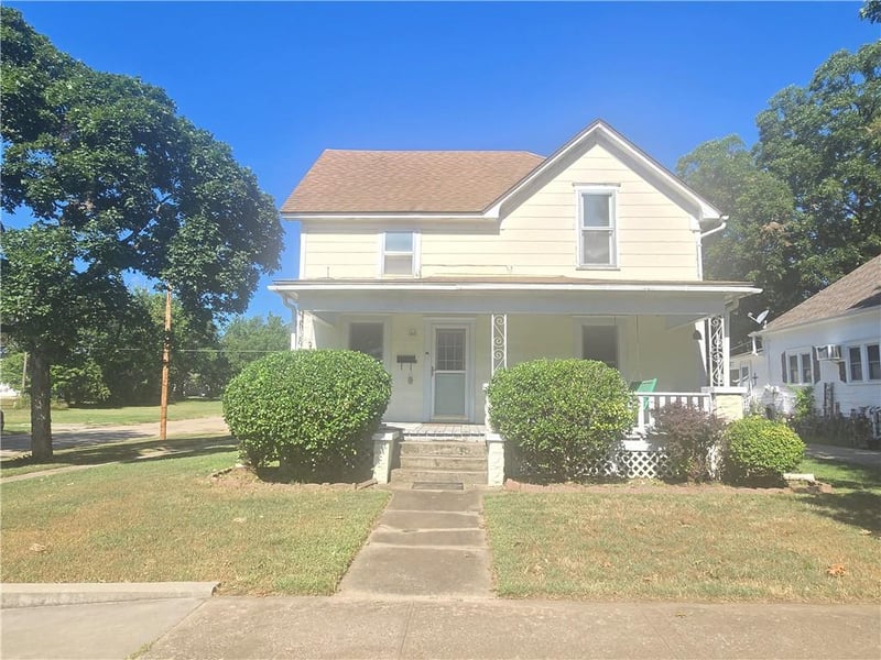 1101 Pennsylvania Ave, Independence, KS 67301
