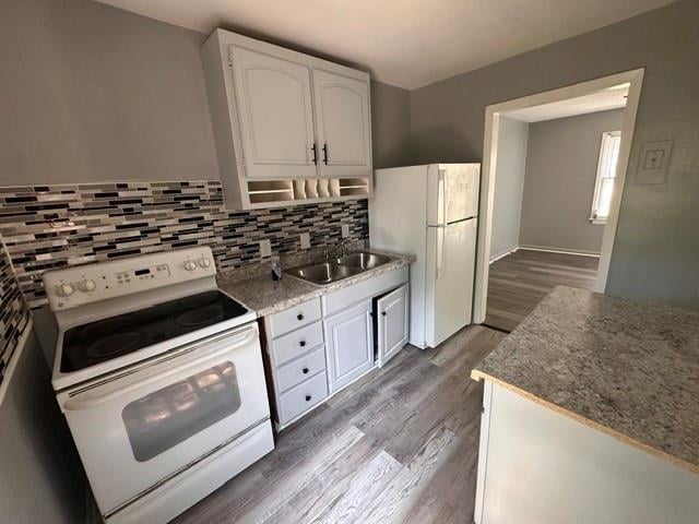 11219 E 24th St, Independence, MO 64052