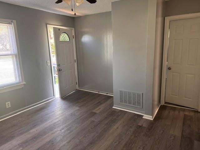 11219 E 24th St, Independence, MO 64052