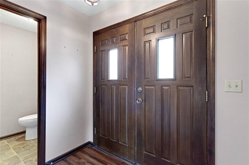 7219 Mastin St, Merriam, KS 66203