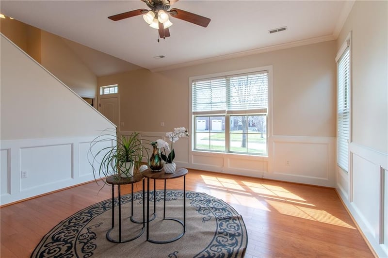 5714 Silverstone Dr, Lawrence, KS 66049