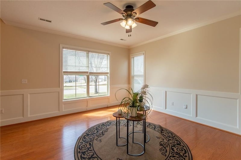 5714 Silverstone Dr, Lawrence, KS 66049