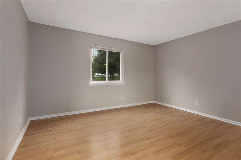 2621 155th Ter, Basehor, KS 66007