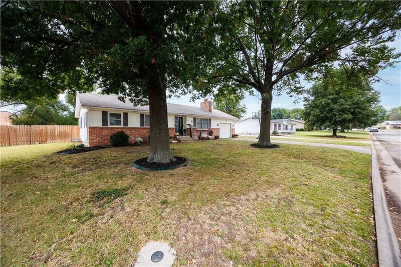 13 Century Pw, Neodesha, KS 66757