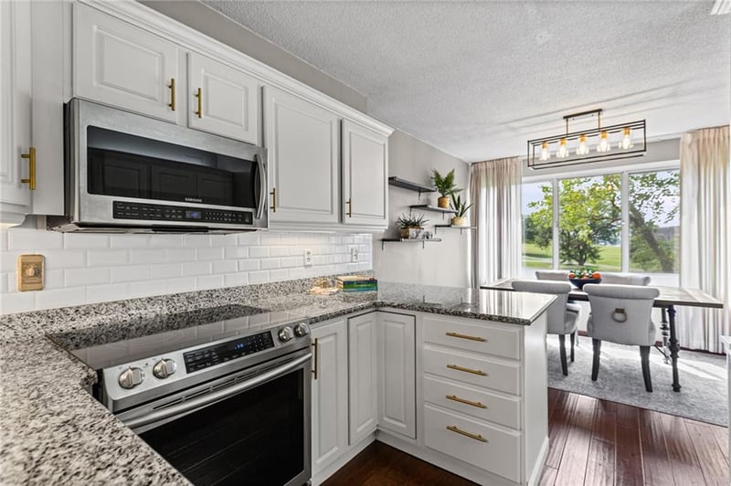 2525 Main St #205, Kansas City, MO 64108