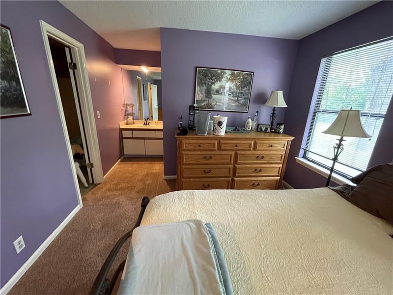 8929 106 Ter, Overland Park, KS 66212