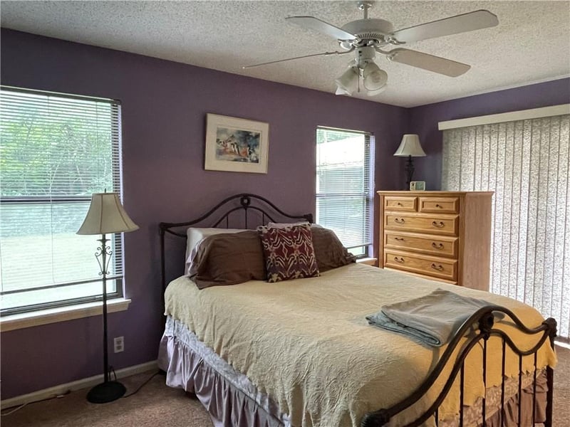 8929 106 Ter, Overland Park, KS 66212