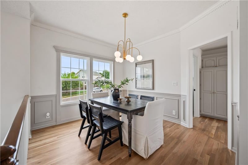 905 112th Ter, Kansas City, MO 64155