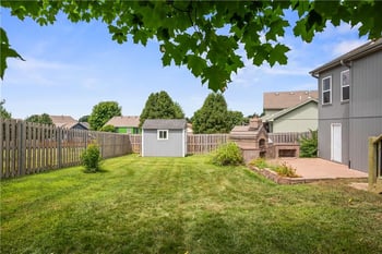 905 NW 112th Ter, Kansas City, MO 64155