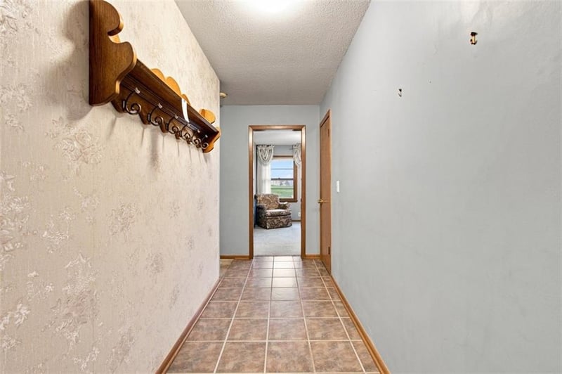 207 Augustus St, Excelsior Springs, MO 64024