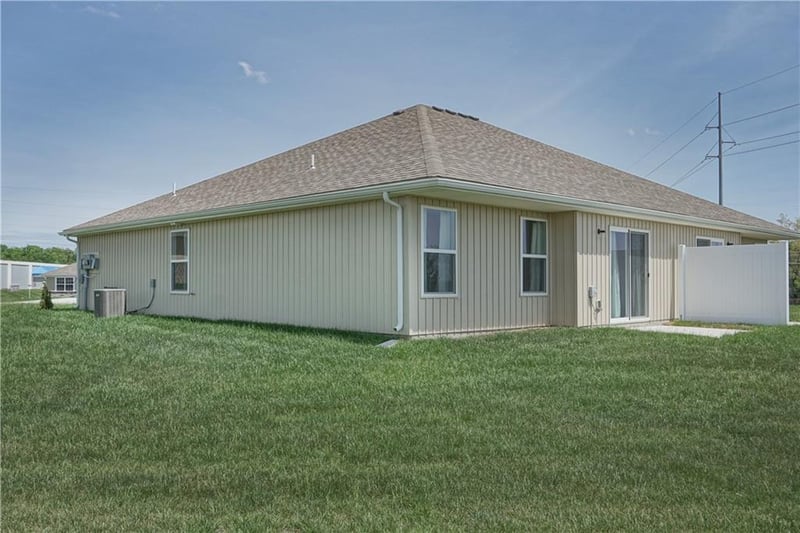 21107-21109 8th St, Independence, MO 64056