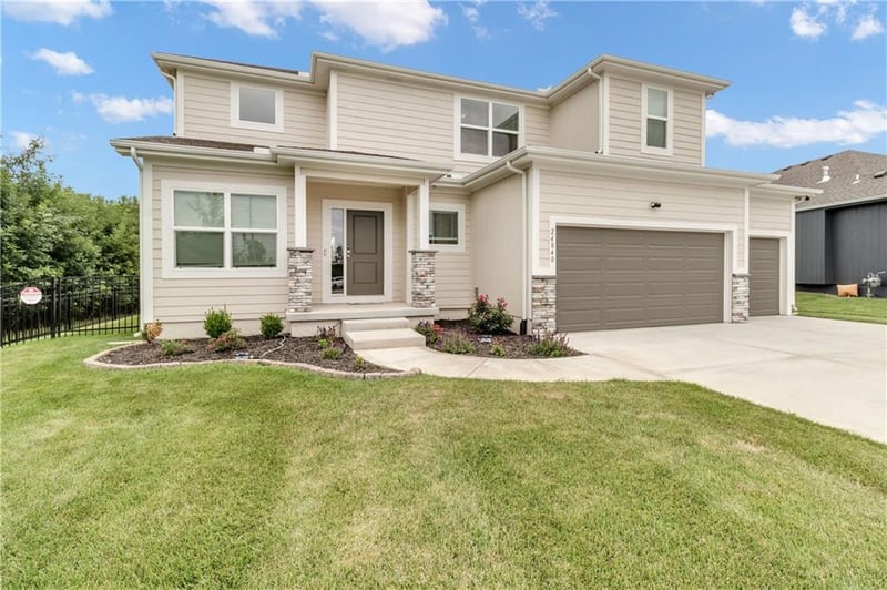24840 178th Ct, Gardner, KS 66030