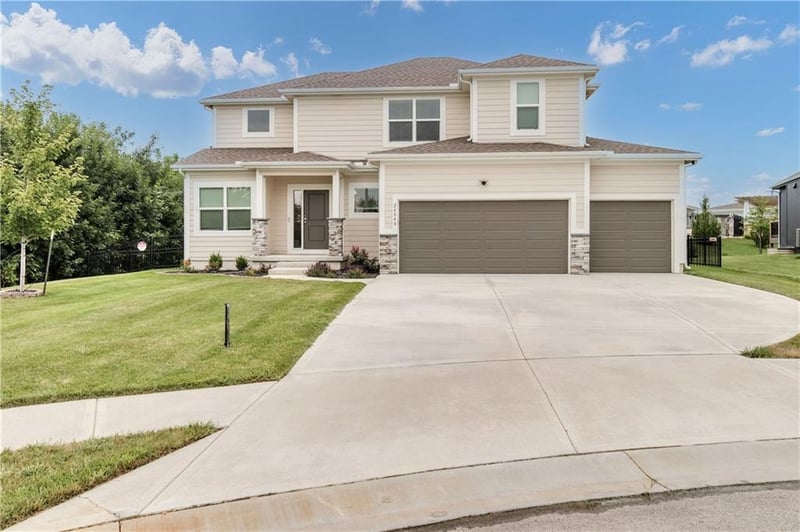 24840 178th Ct, Gardner, KS 66030
