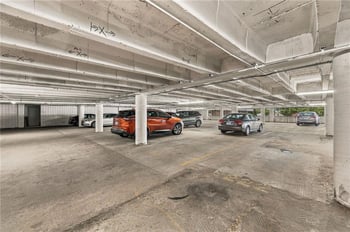 700 E 8th St #5B, Kansas City, MO 64106