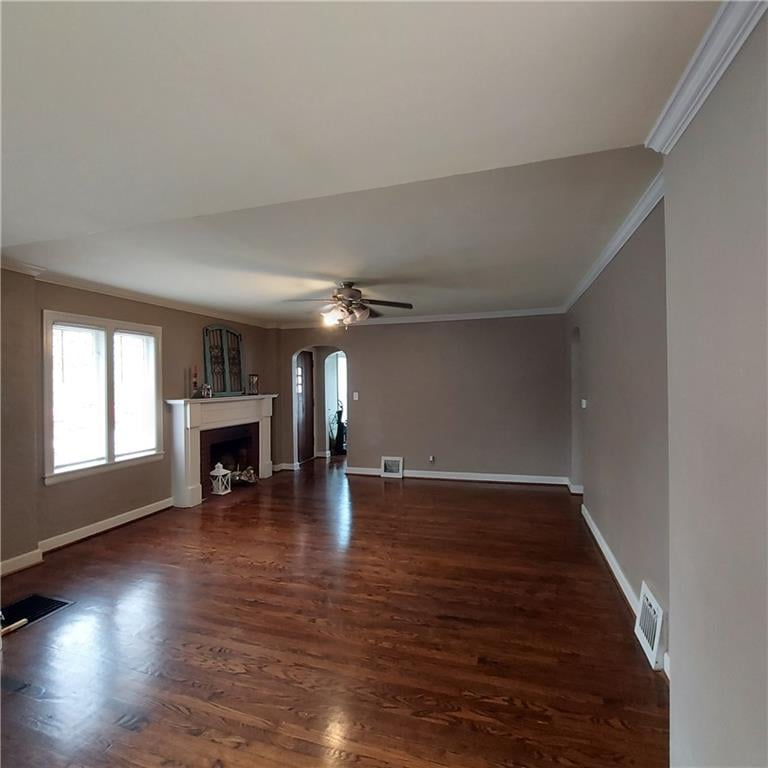 520 Pleasant St, Independence, MO 64050