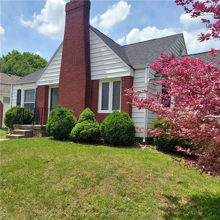 520 Pleasant St, Independence, MO 64050