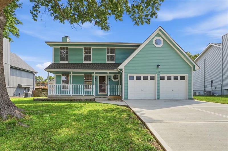 625 SE Shiloh Dr, Lee's Summit, MO 64063