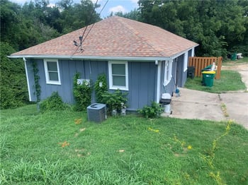 2440 S 53rd Ln, Kansas City, KS 66106