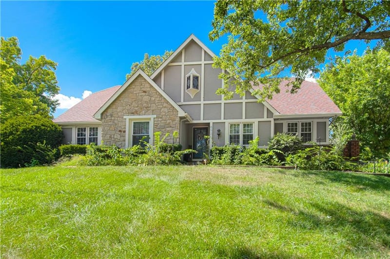 6924 Long Ave, Shawnee, KS 66216