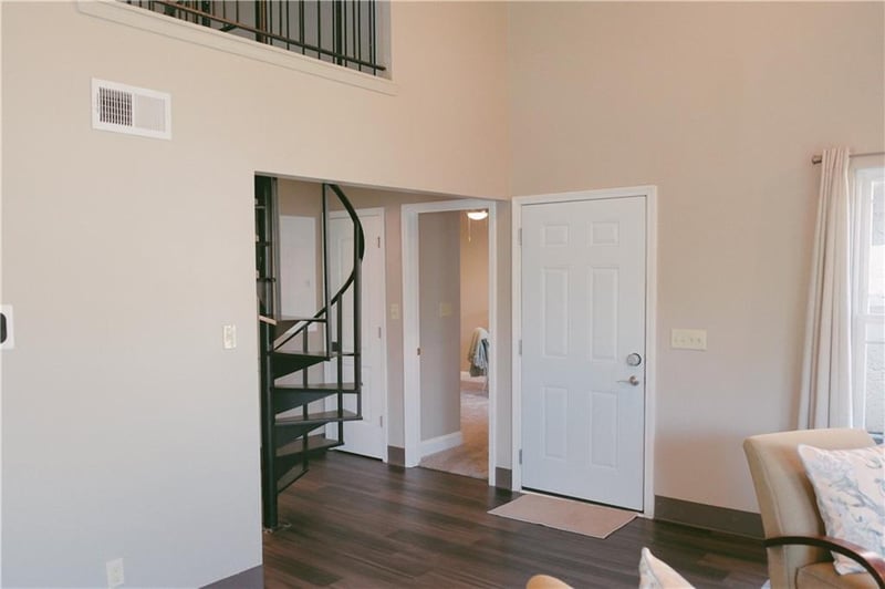 725 75th Ter, Kansas City, KS 66112