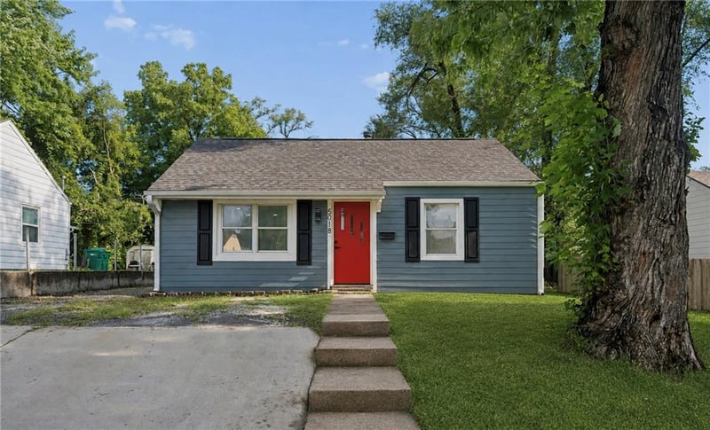 5018 Locust Ave, Kansas City, KS 66106