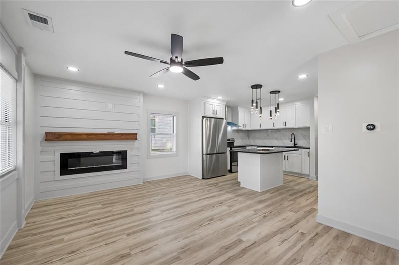 5018 Locust Ave, Kansas City, KS 66106