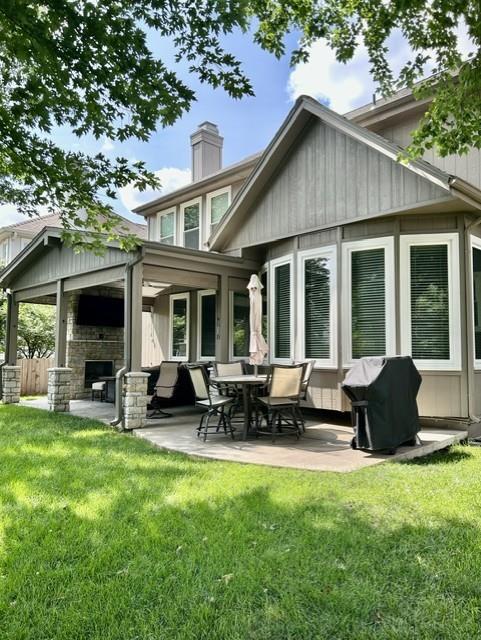 8001 130th St, Overland Park, KS 66213