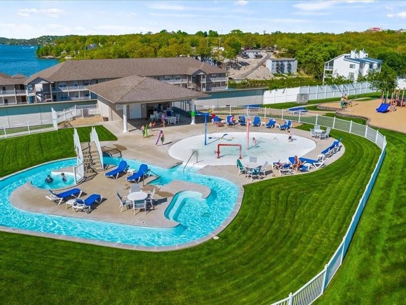 1210 Lands End Pw #414, Osage Beach, MO MO