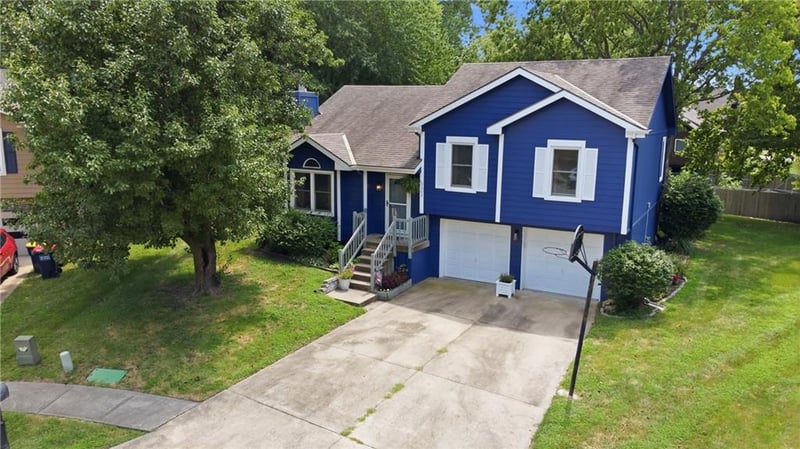 1507 Emerald Cir, Kearney, MO 64060
