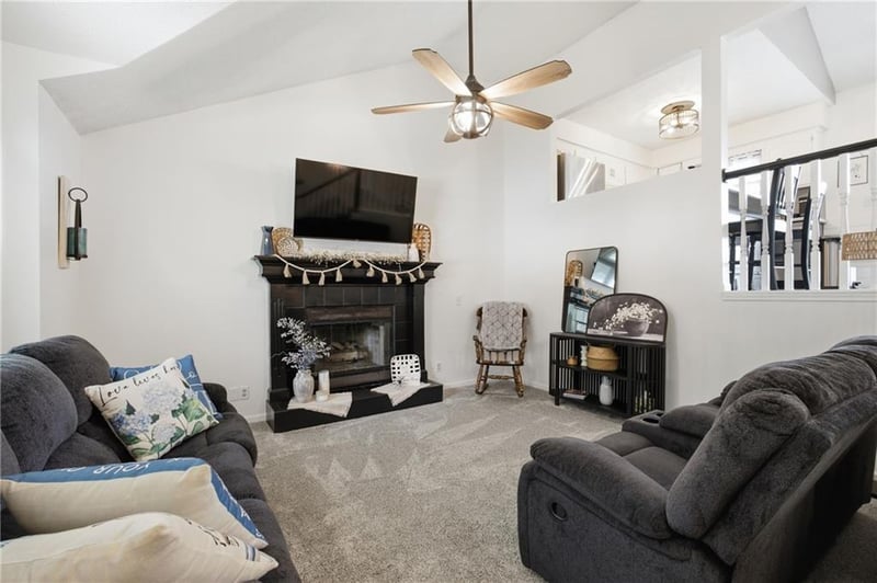 1507 Emerald Cir, Kearney, MO 64060
