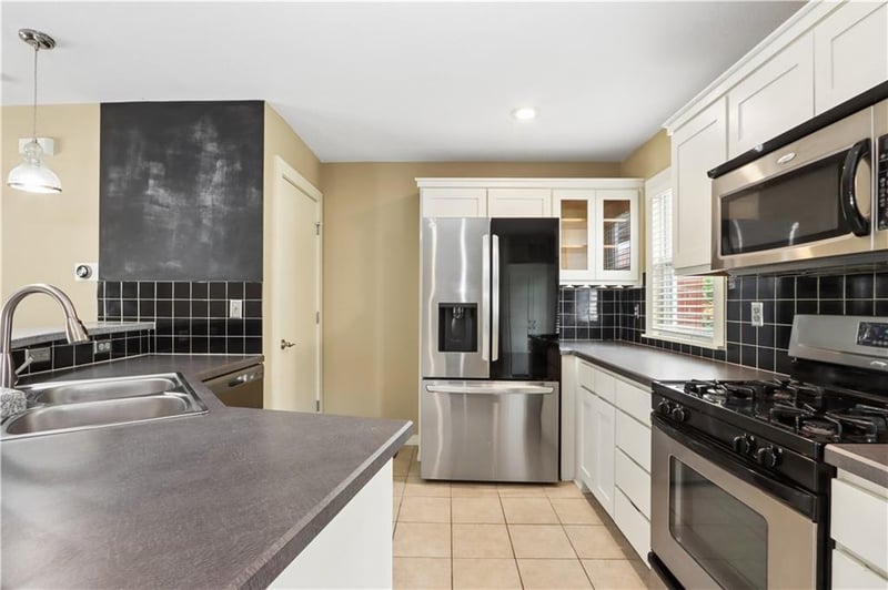 4530 Jefferson St #3A, Kansas City, MO 64111
