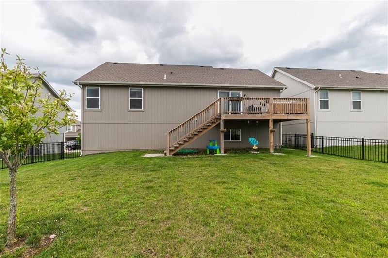 727 Connor St, Belton, MO 64012