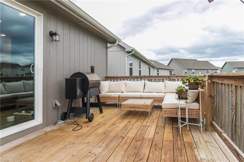 727 Connor St, Belton, MO 64012