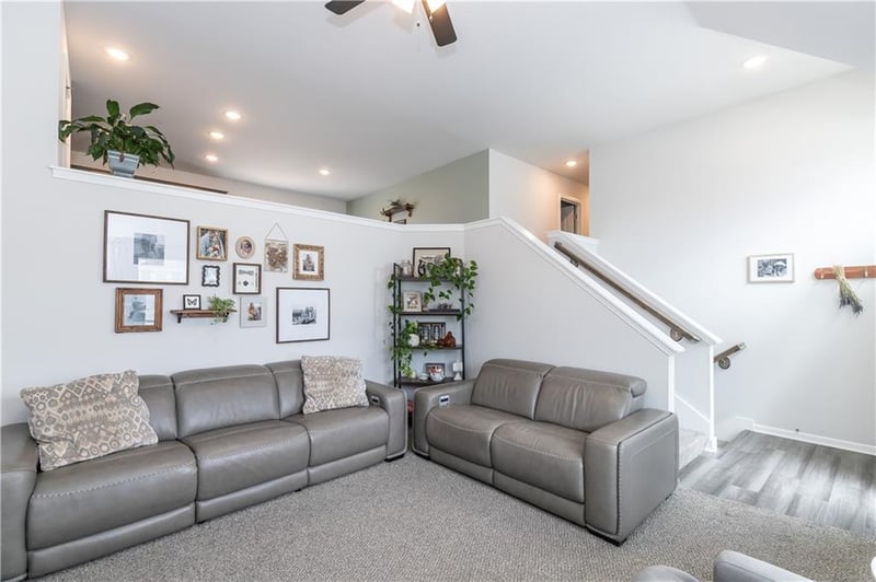 727 Connor St, Belton, MO 64012