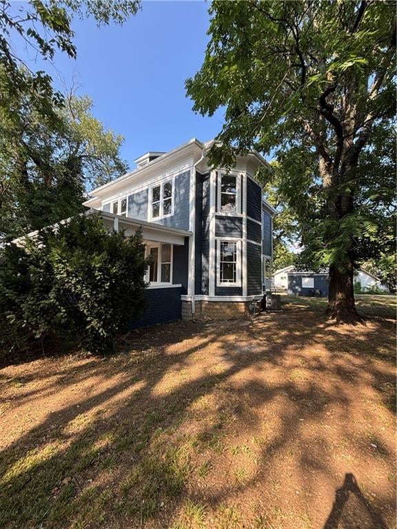 735 Crawford St, Fort Scott, KS 66701