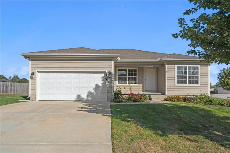 31940 W 172nd St, Gardner, KS 66030